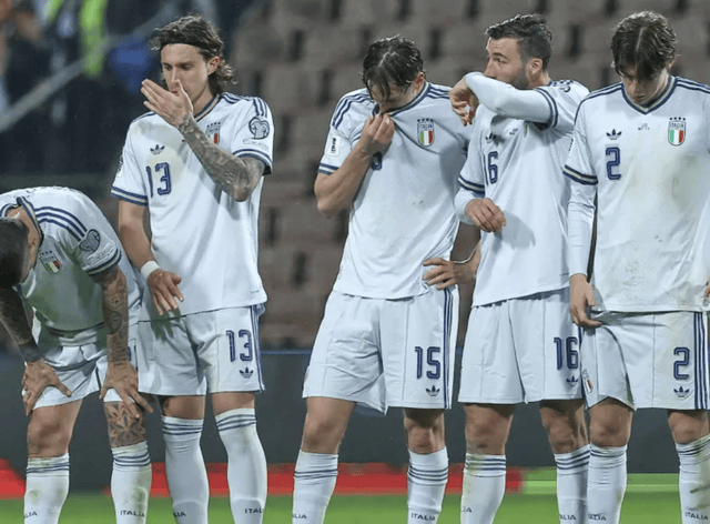 真是“欧洲国足”？媒体人：意大利队无缘世界杯是因意甲没落